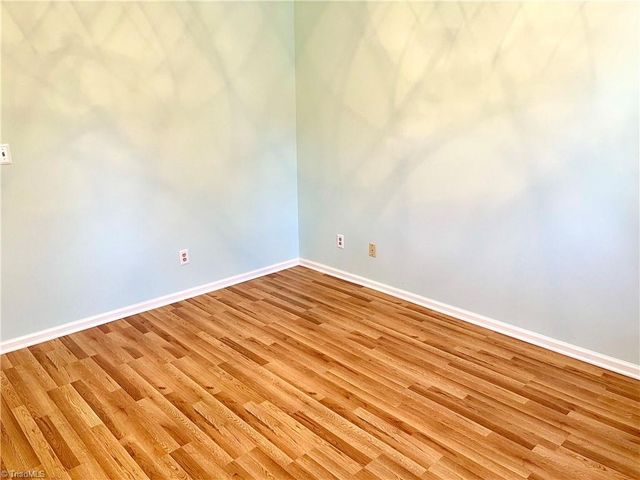 381 James Court, High Point, NC 27265