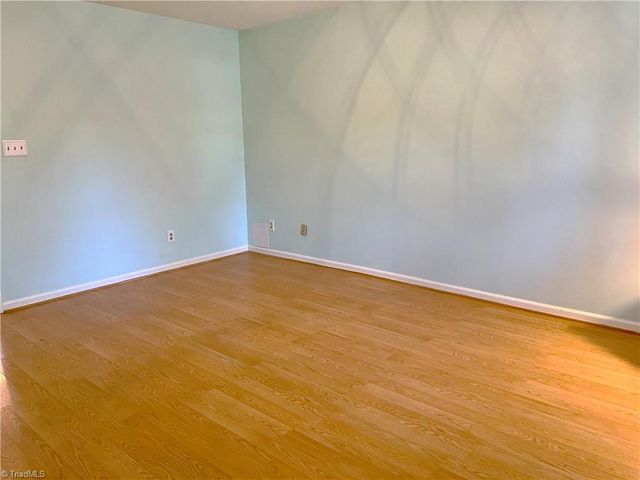 381 James Court, High Point, NC 27265