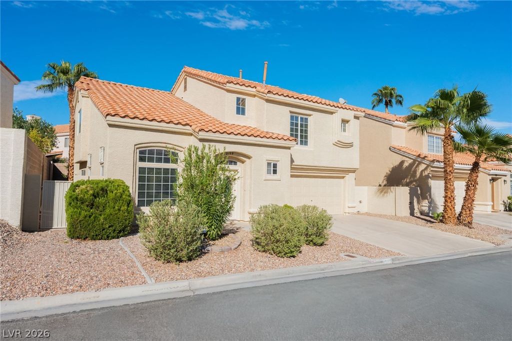 2109 Desert Peak Road, Las Vegas, NV 89134 — photo 2