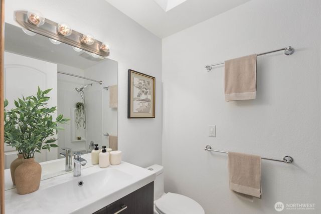 803 SW Dash Point Road, Federal Way, WA 98023