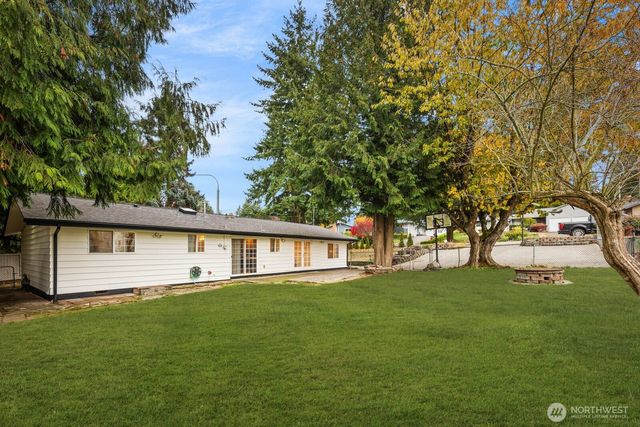 803 SW Dash Point Road, Federal Way, WA 98023