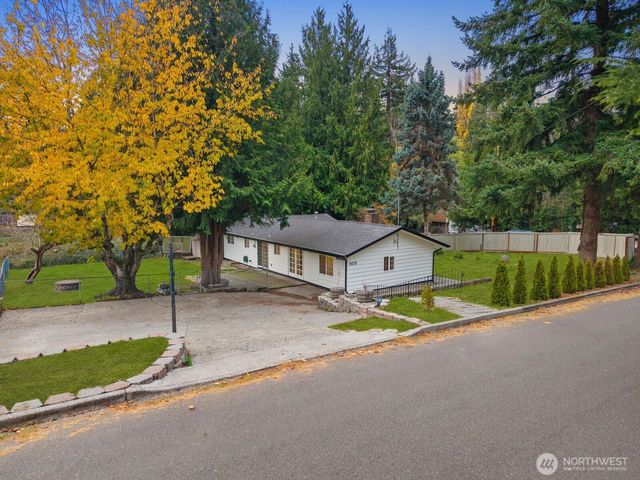 803 SW Dash Point Road, Federal Way, WA 98023