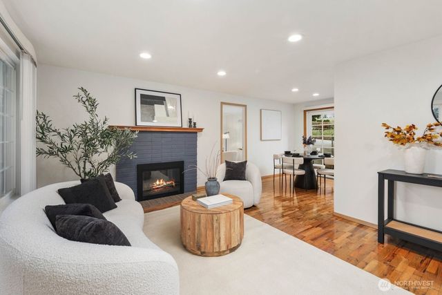 803 SW Dash Point Road, Federal Way, WA 98023