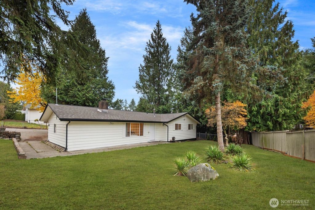 803 SW Dash Point Road, Federal Way, WA 98023