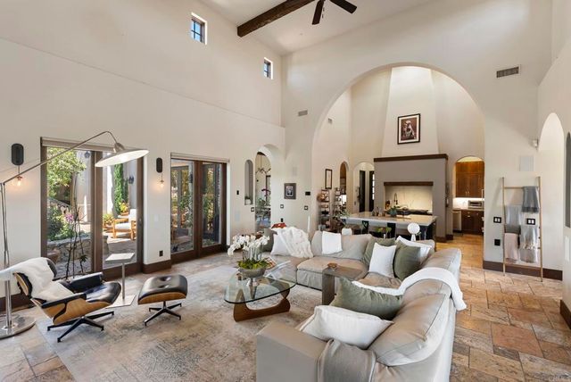 7240 Camino De Arriba, Rancho Santa Fe, CA 92067