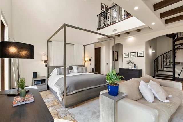 7240 Camino De Arriba, Rancho Santa Fe, CA 92067