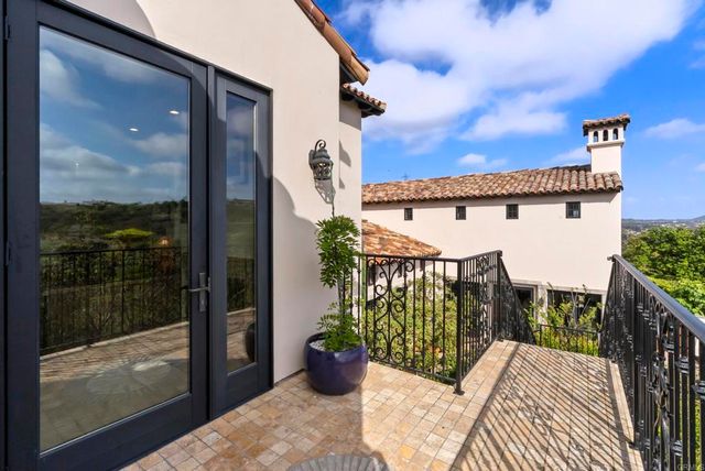 7240 Camino De Arriba, Rancho Santa Fe, CA 92067