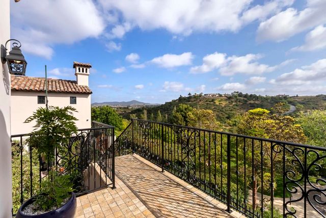7240 Camino De Arriba, Rancho Santa Fe, CA 92067
