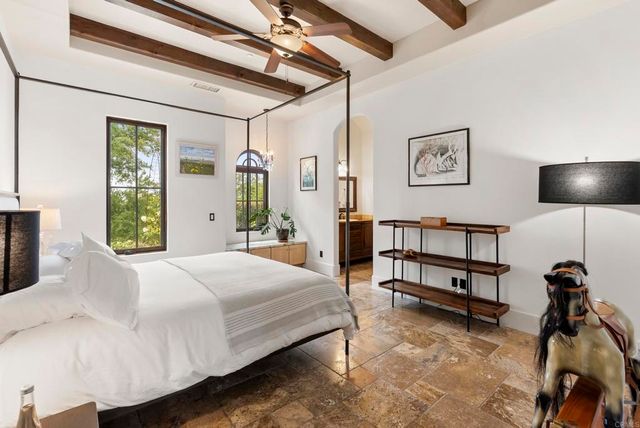 7240 Camino De Arriba, Rancho Santa Fe, CA 92067