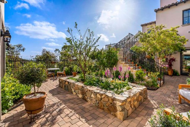 7240 Camino De Arriba, Rancho Santa Fe, CA 92067