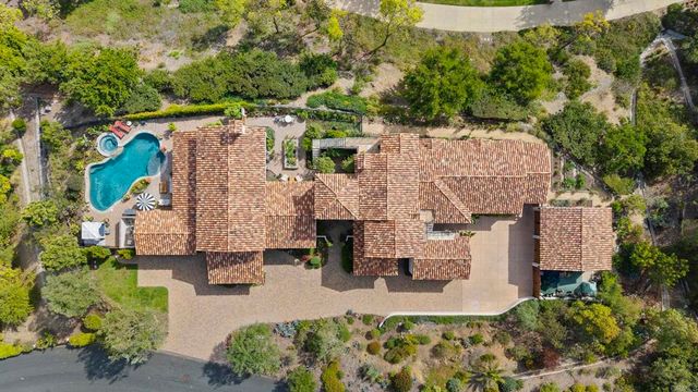 7240 Camino De Arriba, Rancho Santa Fe, CA 92067