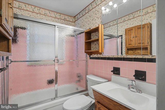 216 CATALINA DR, Newark, DE 19711