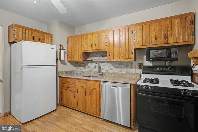216 CATALINA DR, Newark, DE 19711