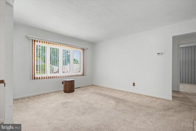 216 CATALINA DR, Newark, DE 19711