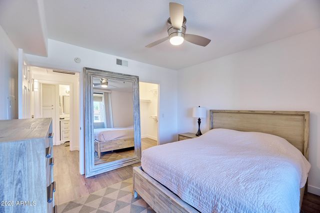 4925 E Desert cove Avenue 332, Scottsdale, AZ 85254