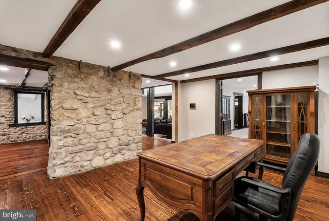 116 OAKWOOD LN, Phoenixville, PA 19460