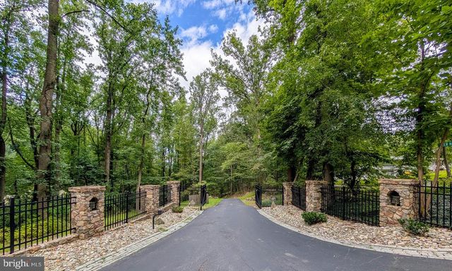 116 OAKWOOD LN, Phoenixville, PA 19460