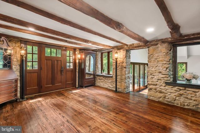 116 OAKWOOD LN, Phoenixville, PA 19460