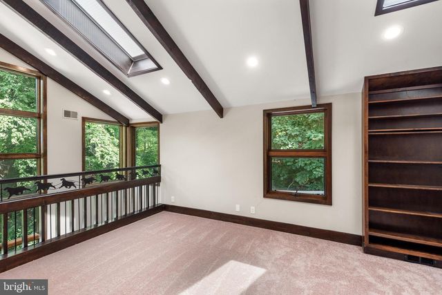 116 OAKWOOD LN, Phoenixville, PA 19460