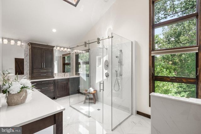 116 OAKWOOD LN, Phoenixville, PA 19460
