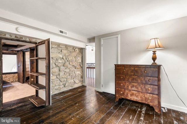 116 OAKWOOD LN, Phoenixville, PA 19460