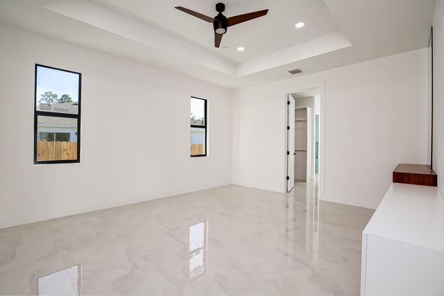 5945 NW Foust Circle, Port St. Lucie, Port St Lucie, FL 34986