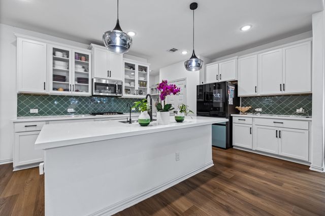 1444 Kit King Drive, Little Elm, TX 75036