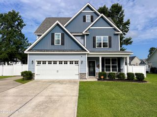 403 Jasmine Way, Burgaw, NC 28425