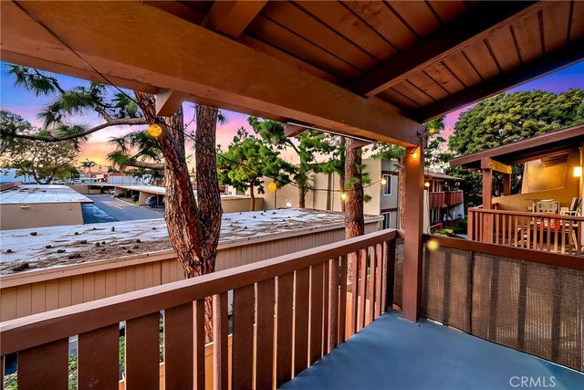 1030 W Macarthur 90, Santa Ana, CA 92707