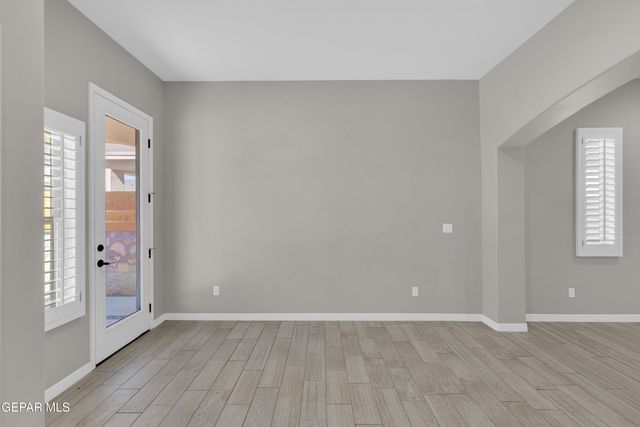 10613 HIDDEN PALM Place, El Paso, TX 79924