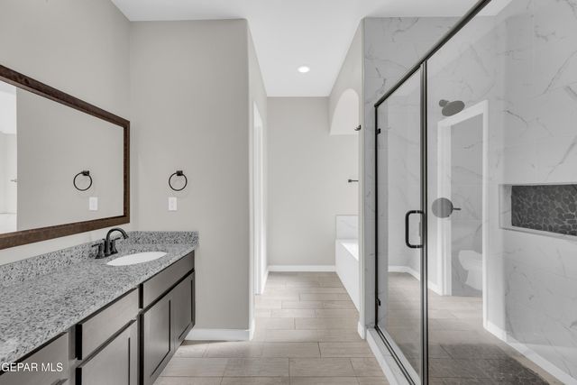 10613 HIDDEN PALM Place, El Paso, TX 79924