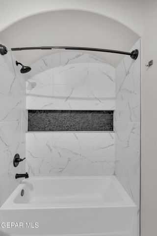 10613 HIDDEN PALM Place, El Paso, TX 79924