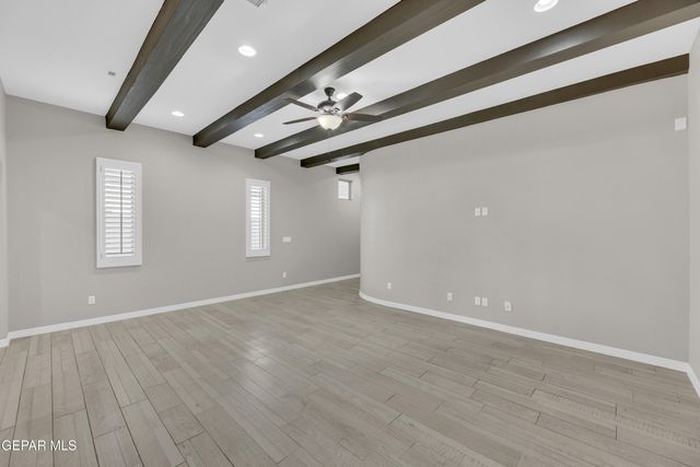 10613 HIDDEN PALM Place, El Paso, TX 79924