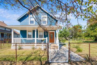 3024 Vega Avenue, Cleveland, OH 44113