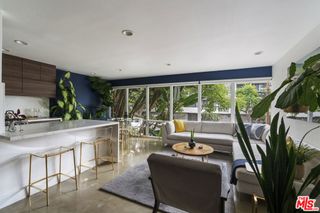 1145 Larrabee Street 9, West Hollywood, CA 90069