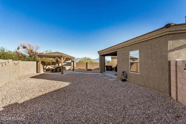 17949 S Whispering Glen Path, Sahuarita, AZ 85629