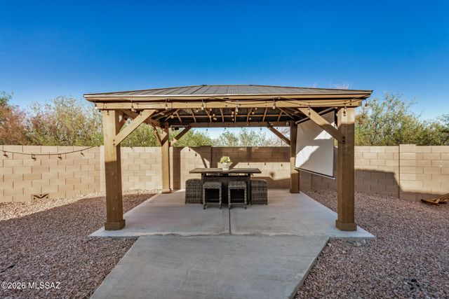 17949 S Whispering Glen Path, Sahuarita, AZ 85629