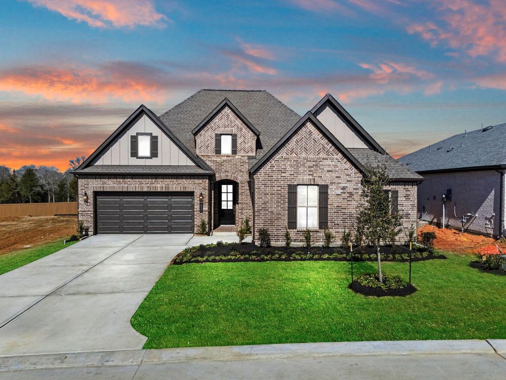 10290 Bluegill Crest Drive, Willis, TX 77318