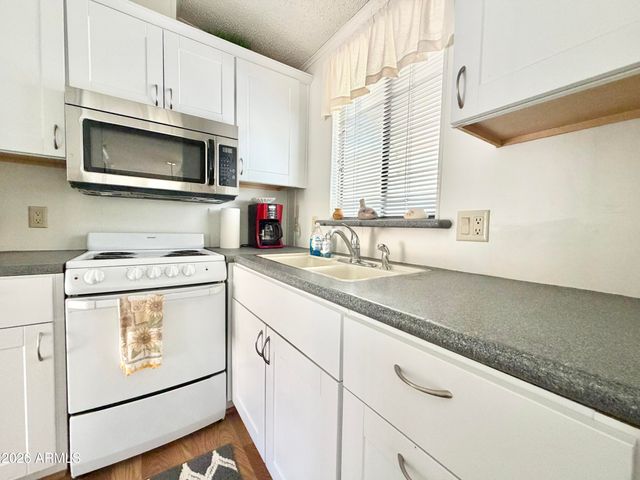111 S GREENFIELD Road 481, Mesa, AZ 85206