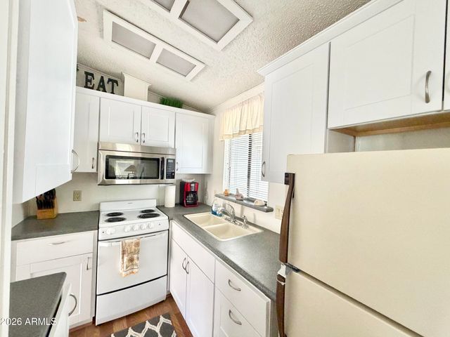 111 S GREENFIELD Road 481, Mesa, AZ 85206
