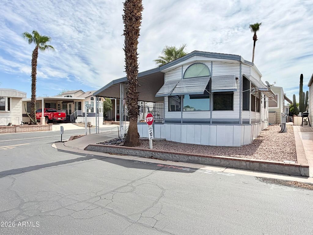 111 S GREENFIELD Road 481, Mesa, AZ 85206 — photo 2