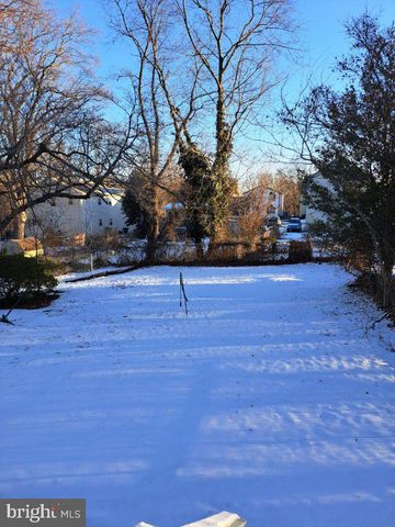 101 MANHEIM AVE, Oaklyn, NJ 08107