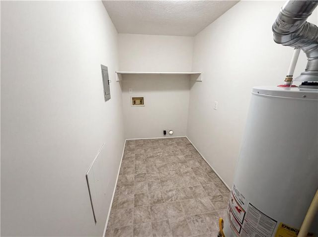 2405 Eric Lane, Douglasville, GA 30135