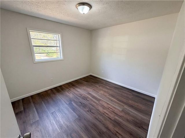 2405 Eric Lane, Douglasville, GA 30135