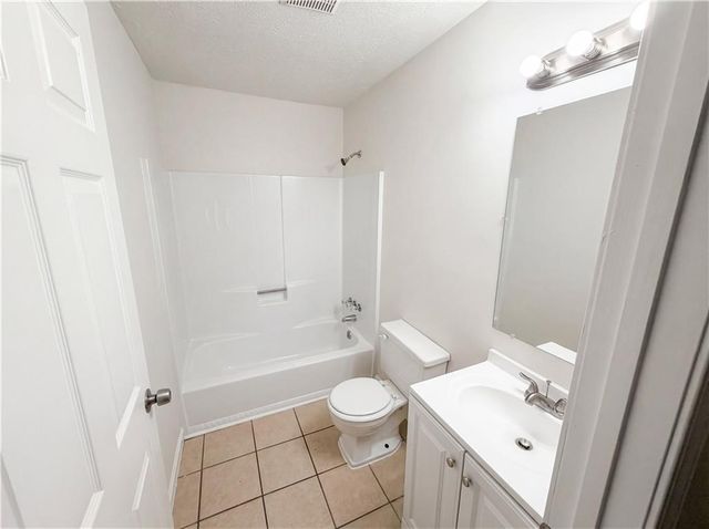 2405 Eric Lane, Douglasville, GA 30135