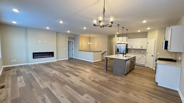 14830 Artaine Trail, Rosemount, MN 55068