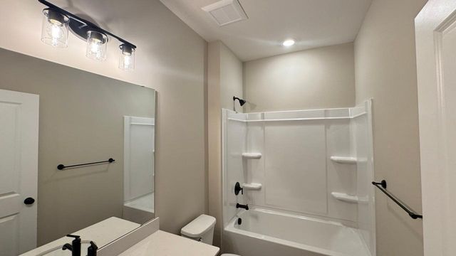 14830 Artaine Trail, Rosemount, MN 55068