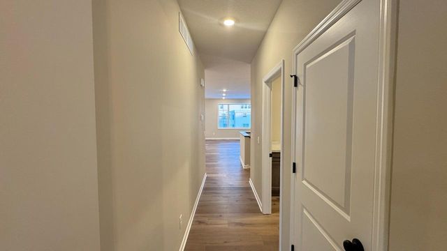 14830 Artaine Trail, Rosemount, MN 55068