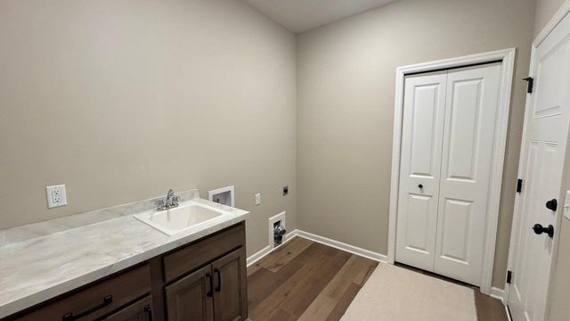 14830 Artaine Trail, Rosemount, MN 55068