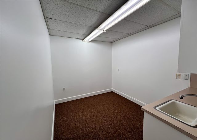 333 W Broadway Ave, Portland, TX 78374